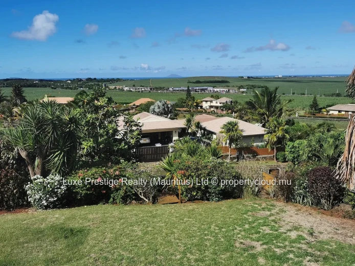 Corner Residential Plot for Sale in Belle Vue Harel | Hillside 2 | 1151m² | Motorway View | Secure Estate | Rs 18M
