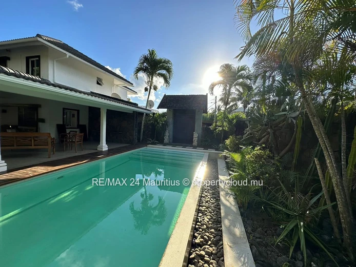 Freestanding Four-Bedroom Home in Pointe Aux Canonniers | Pool