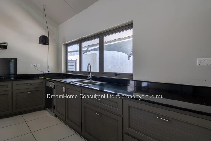 Maison familiale moderne à louer – Vue imprenable sur les montagnes ! - DISPONIBLE À PARTIR DE SEPTEMBRE !