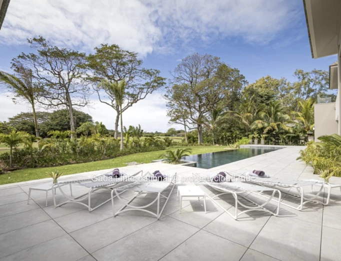 Architect-Designed 4-Suite Villa with Pool and Golf View in Anahita, Mauritius