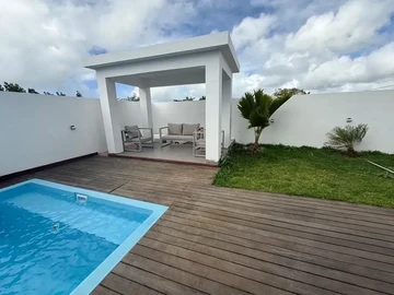 4 Bedroom Villa