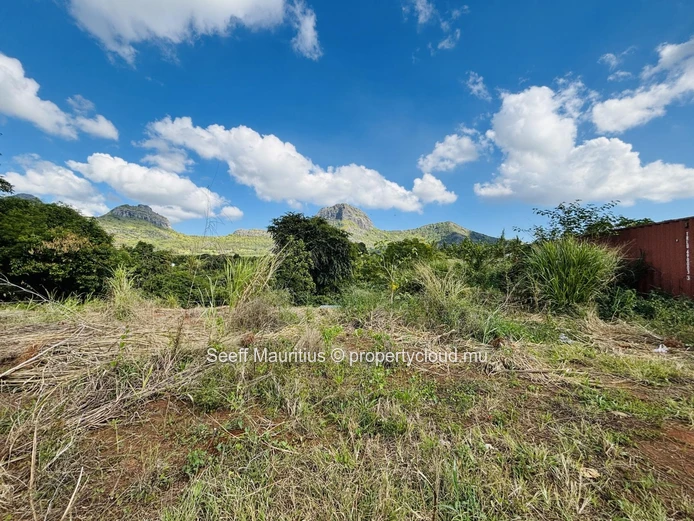 Terrain d'Investissement de Premier Choix à Vendre – Long Mountain | Autoroute de Verdun