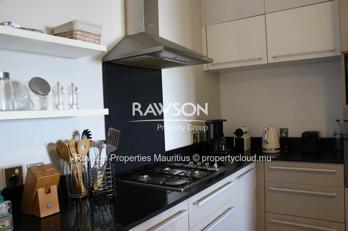 Appartement moderne de 3 chambres avec vue sur l'océan – Emplacement central de premier choix