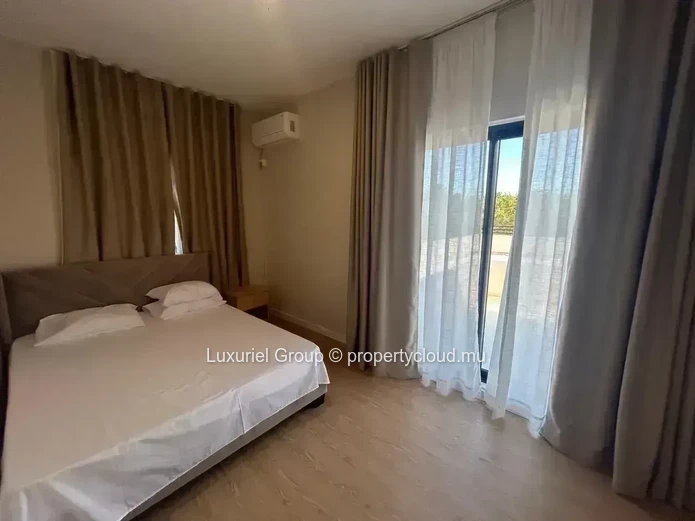 Contemporary 3-Bedroom Villa for Rent in Private Calodyne Residence