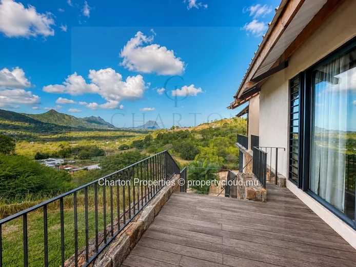 Villa contemporaine d’exception avec piscine à débordement et vue vue mer panoramique - Domaine de Palmyre