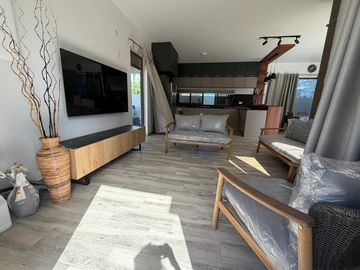 3 Bedroom Townhouse, Duplex