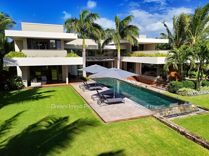 Villa de prestige sur un grand terrain au cœur du domaine Anahita - Ile Maurice