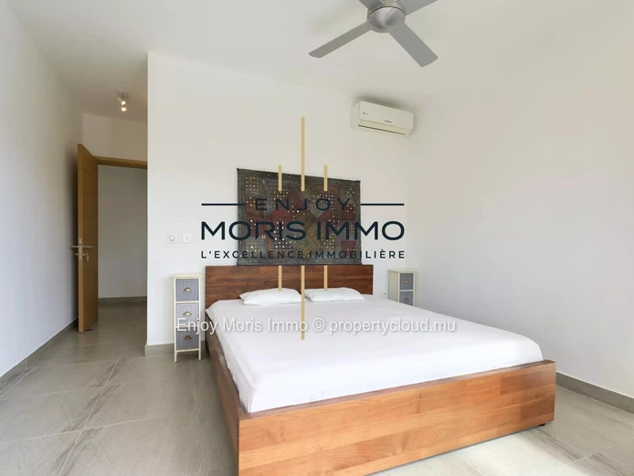 Appartement de prestige 3 chambres à vendre – Trou aux Biches | 180 m² | Accès plage à pied | Piscine lagon