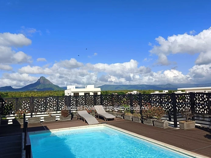 Studio for Sale - Beachfront, Flic en Flac, West