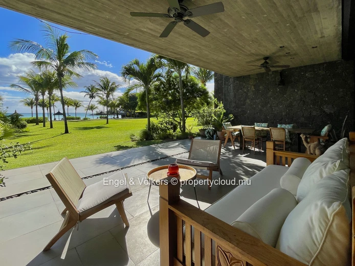 Erok, Grand Bay — Where the Ocean is Your Backyard