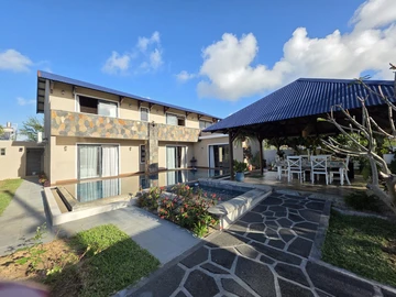 4 Bedroom Villa