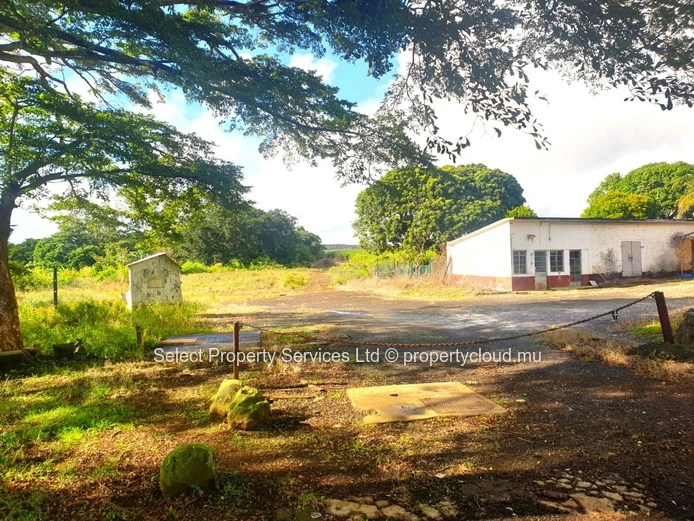 Commercial Land for Sale, Royal Road, Henrietta, Vacoas