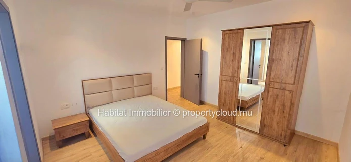 Discover this stunning apartment of 161 m², furnished and equipped, located in Moka. Enjoy a spectacular, direct view...