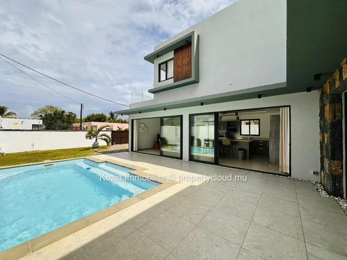 Villa Contemporaine Avec Piscine