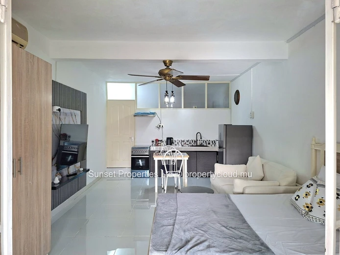   Renovated Studio | 200m from Carrefour