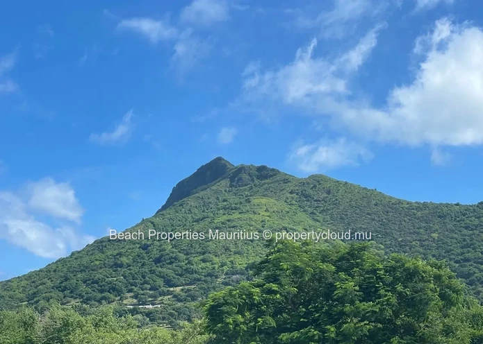 Penthouse Waterfront Living | La Balise Marina, Black River