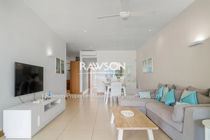 3 En-Suite Bedroom Apartment | Beachfront | Sea View | Swimming Pool | Cap Malheureux