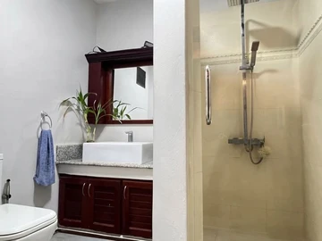 Townhouse, Duplex de 3 Chambres