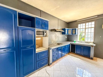 House for Sale with Sea View – Pointe aux Sables