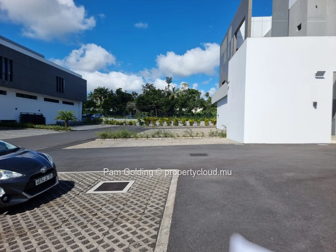 Immeuble de Bureaux Commercials à Louer au Vivea Business Park, Moka