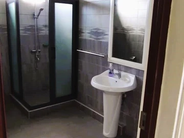 4 Bedroom Apartment