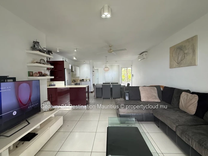 Beachfront Living with Investment Appeal
