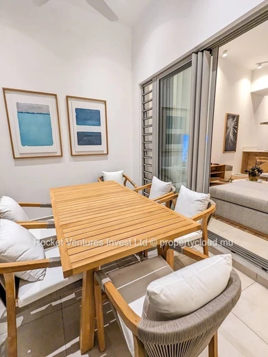 Appartement 3 Chambres avec Jacuzzi Privé dans un Complexe en Bord de Mer – Grand Gaube