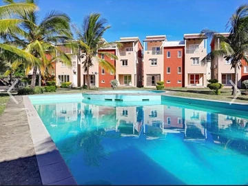 3 Bedroom Townhouse, Duplex