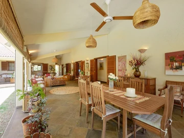 4 Bedroom Villa