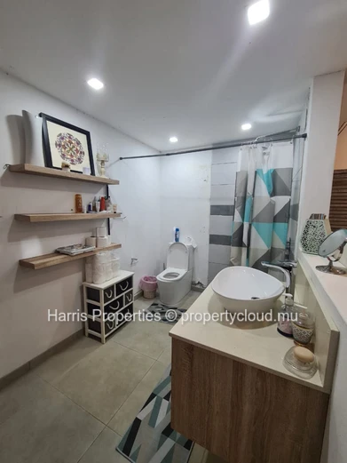 Belle et grande villa indépendante disponible à la vente à Cap Malheureux