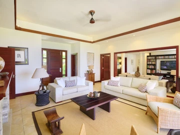 4 Bedroom Villa