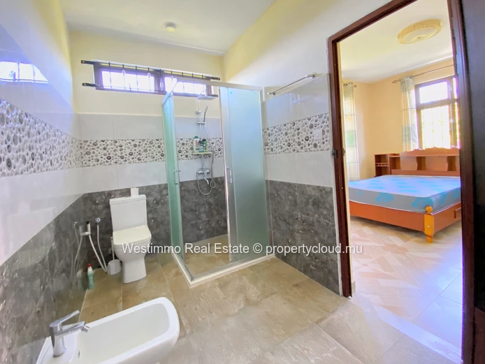 Family home with swimming pool for long-term rent in Grand Gaube, Mauritius