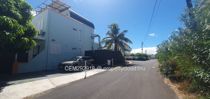 Maison de 3 chambres récemment rénovée avec vue imprenable à louer à Flic en Flac 