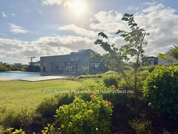 MOKA - New 3 Bedrooms apartment 143m2
