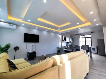 4 Bedroom Villa