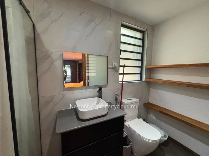 For rent – Charming ground-floor apartment in Bain Bœuf