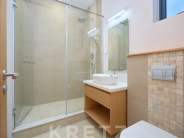 4 Bedroom Apartment