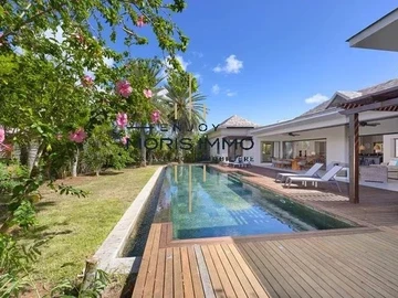 4 Bedroom Villa