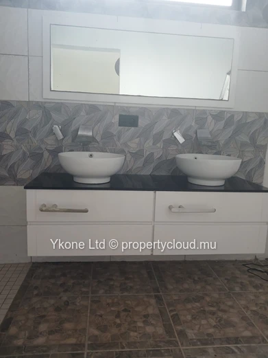 Villa For Sale In Vacoas