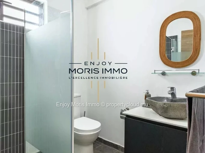 Villa contemporaine à louer en long terme à Grand Baie – Île Maurice | 250 m² | 3 chambres | Piscine privée