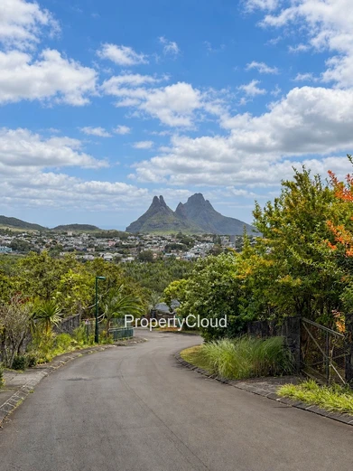 1,056 Sqm / 278 Toises Plot For Sale | La Vanille, Floréal | High End Gated Development | Amazing View | Rs 11M
