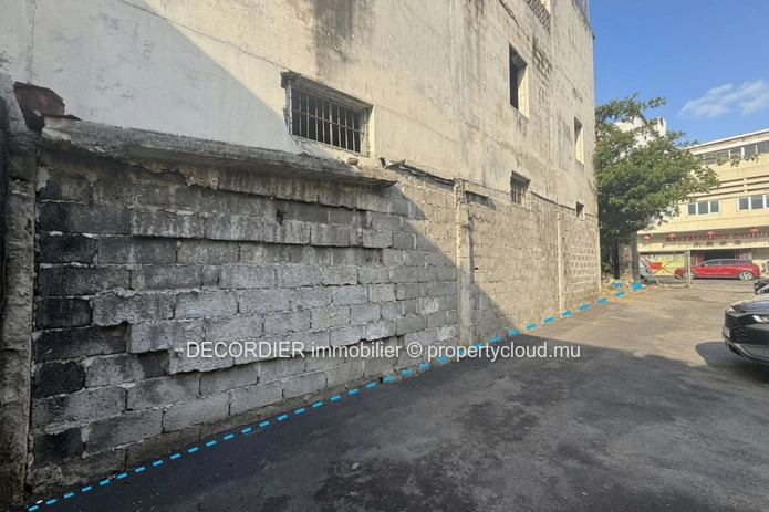 Land for Sale – Port Louis