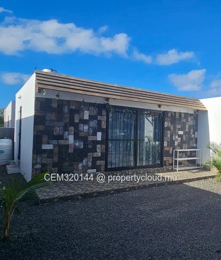 Single-Storey House for Rent – Calodyne