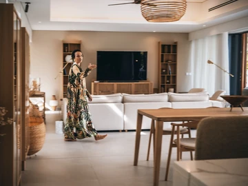 6 Bedroom Villa