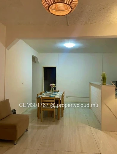 Tastefully furnished 3-bedroom ground floor apartment in the heart of Pereybere