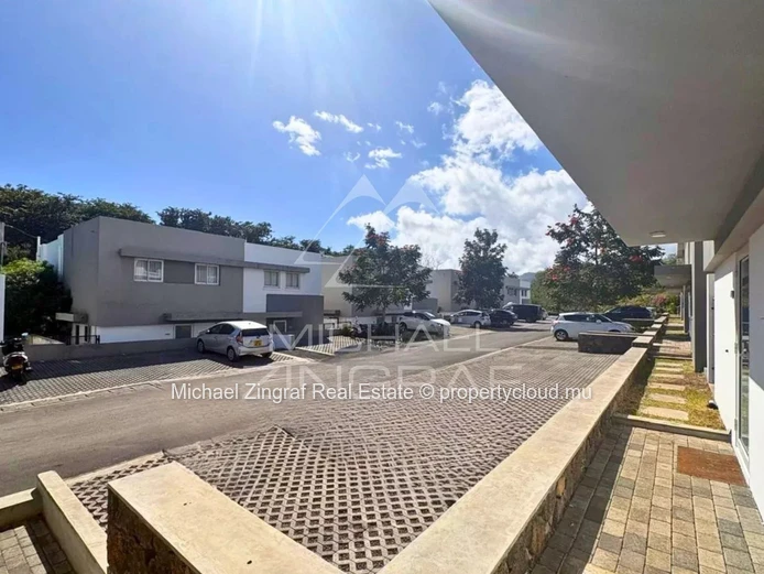 Votre Duplex Privé avec Piscine au Cœur de Rivière Noire