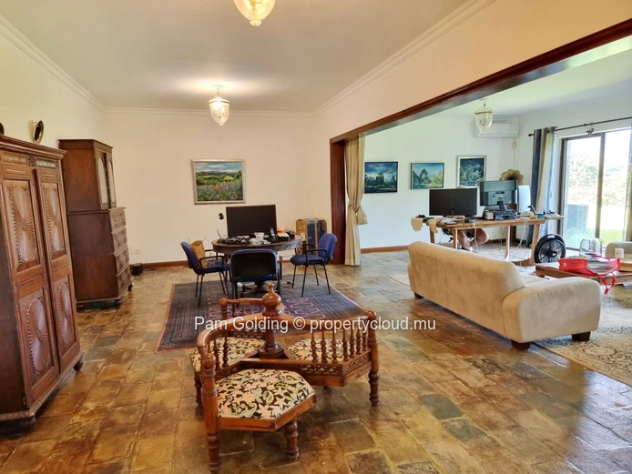 Beautiful spacious villa with all modern comforts.