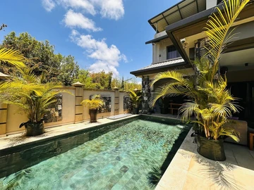 4 Bedroom Villa