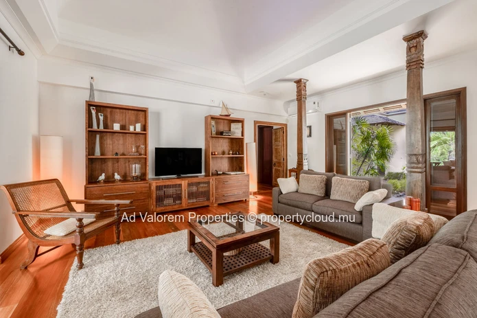 ? À Vendre – Villa D’Exception À Tamarina ?
