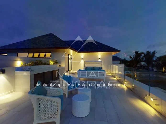 Mauritius – Elegant 4-Bedroom Villa within a Prestigious Golf Resort with Exclusive Private Beach Access